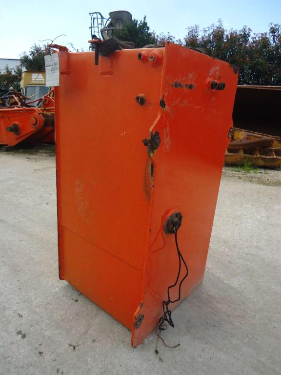 Depósito para gasóleo para Fiat Kobelco W190 Foto 4