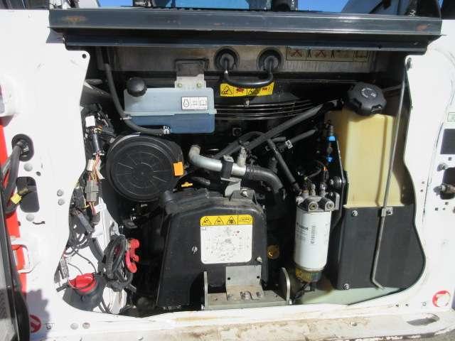 Bobcat T76 HF Foto 12