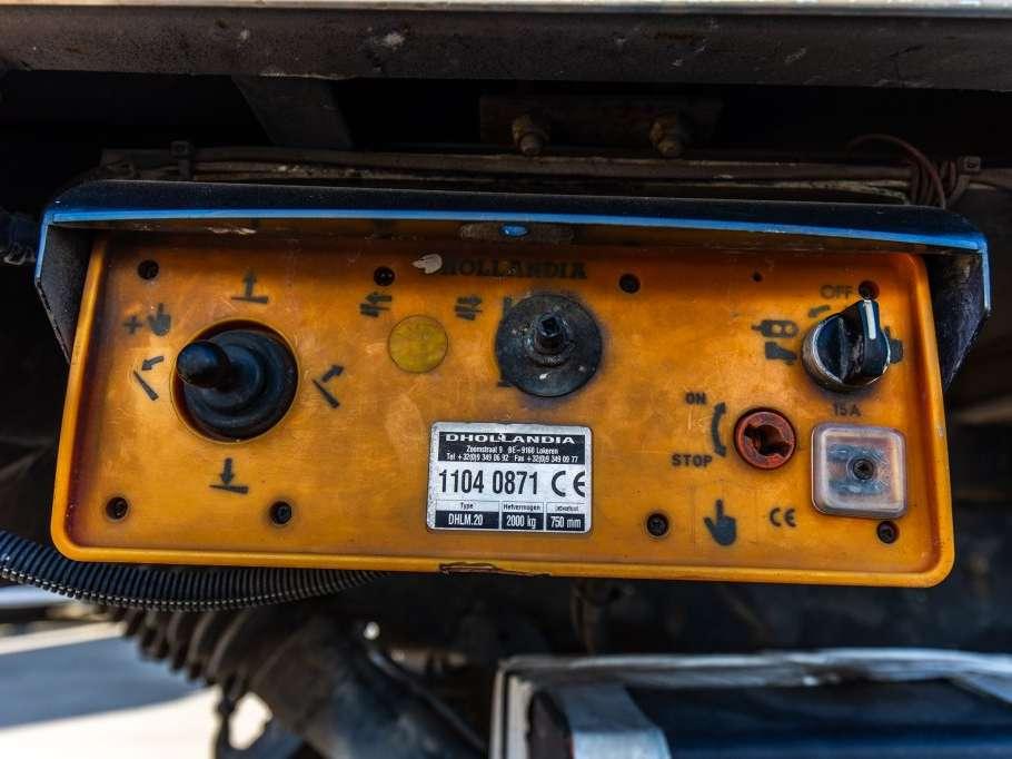 Volvo FL 250+DHOLLANDIA 2T. Foto 9