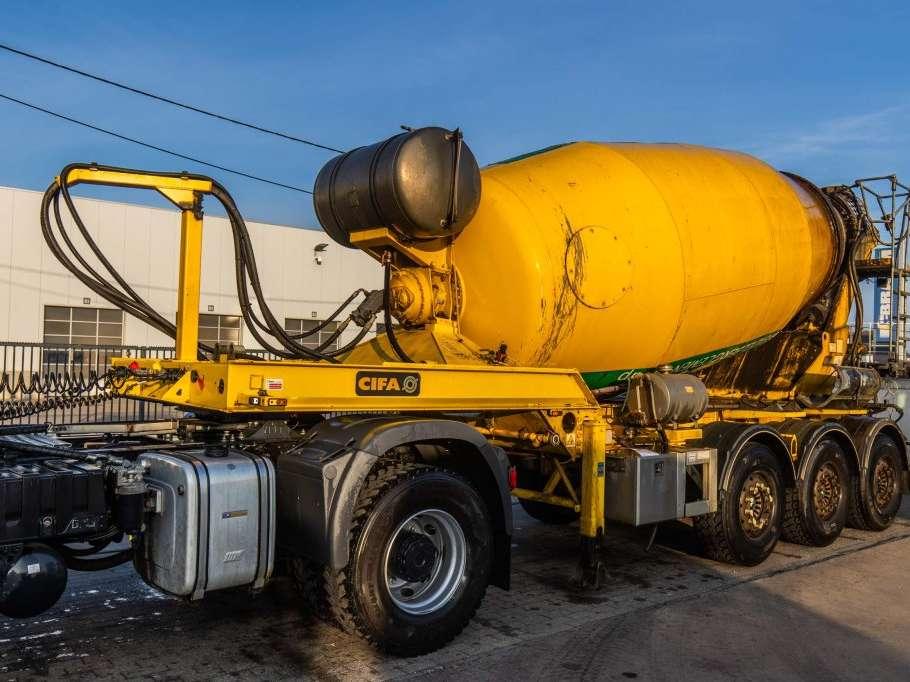 Mol BETONMIXER 12M3 Foto 1