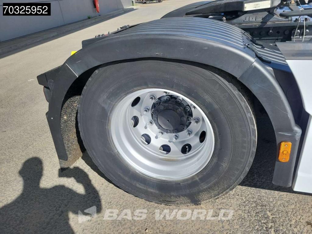 Ford F-Max 500 4X2 Retarder 2xTanks ACC Navi Standklima Foto 18