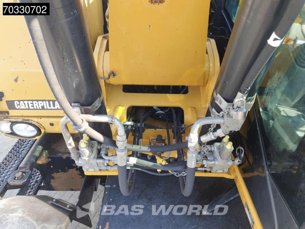 Caterpillar M322 D Rail & Road Foto 12