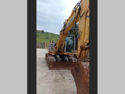New Holland E135B vendida por Omeco Spa