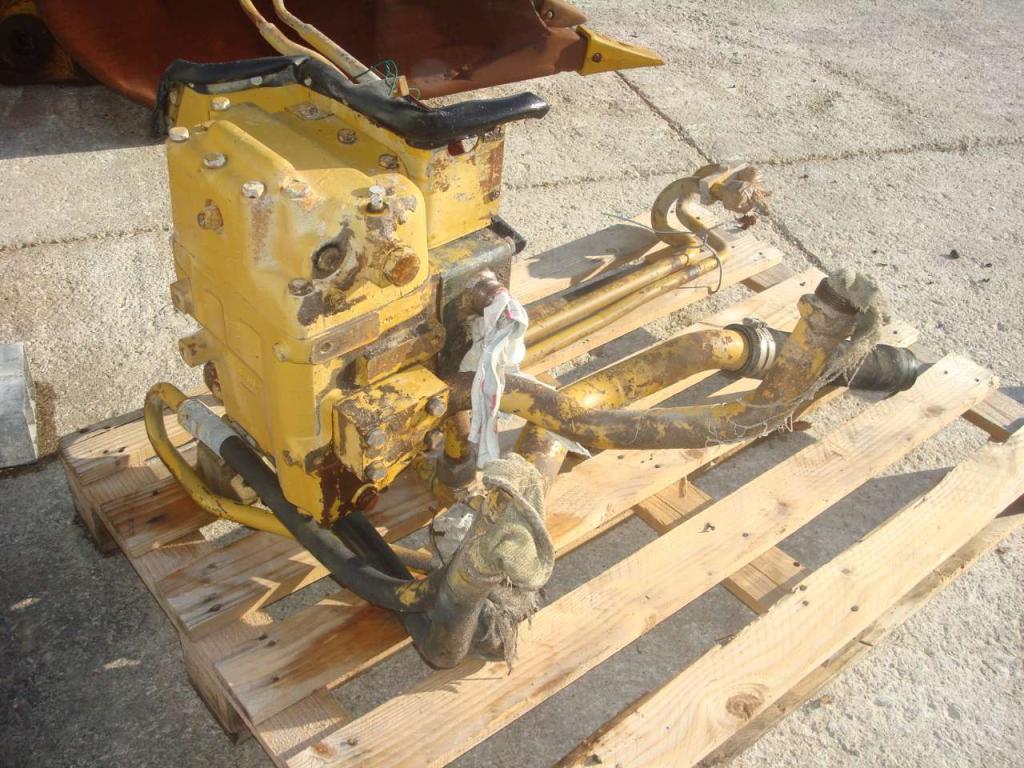 Distribuidor hidraulico para Fiat Allis FD14, FL14D, FL14C Foto 1