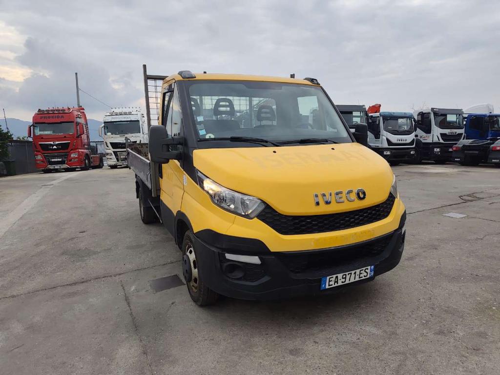 Iveco DAILY 35-130 Foto 12