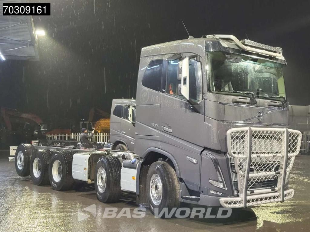 Volvo FH16 750 FH 10X4 10x4 chassis Lift+Steering axle dynamic steering Automatic Euro 6 Foto 9