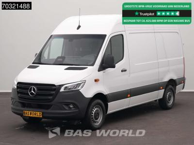 Mercedes-Benz Sprinter 317 CDI Nieuw Model Automaat 170PK L2H2 LED Navi Airco Cruise Camera Parkeersensoren 10inc vendida por BAS World B.V.