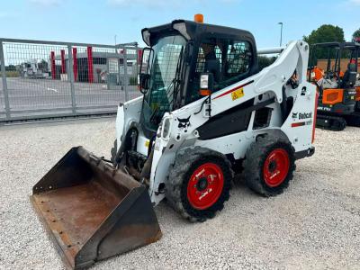 Bobcat S530 vendida por MEK Srl