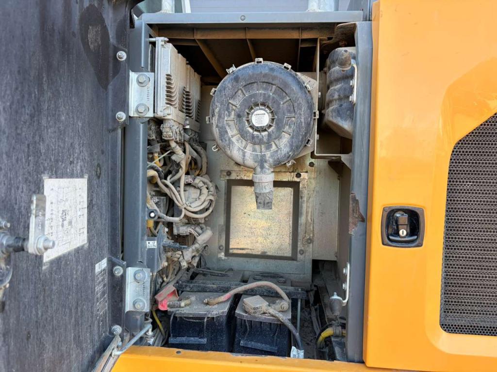 Liebherr R922LC Foto 27