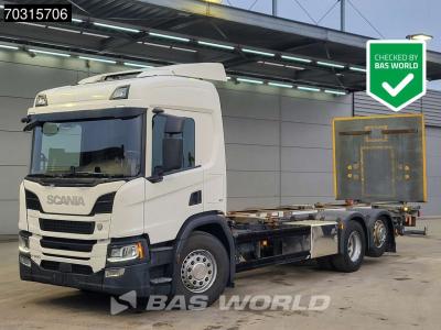 Scania P500 P 6X2 2500kg Ladebordwand Lift+steering axle Automatic Retarder Air suspension Euro 6 vendida por BAS World B.V.
