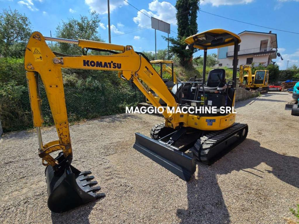 Komatsu PC30MR-3 Foto 6