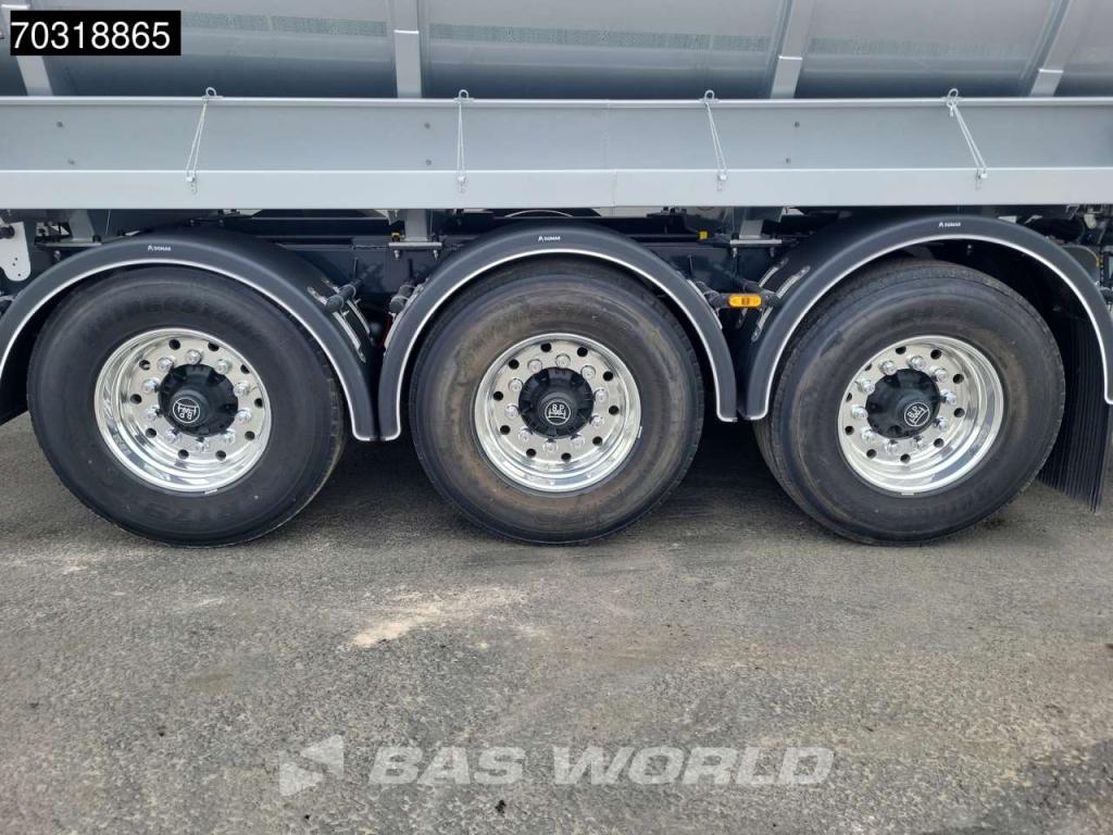 Kässbohrer STB 3 axles Gülle Waste Liftachse Foto 15