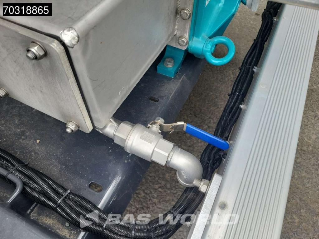 Kässbohrer STB 3 axles Gülle Waste Liftachse Foto 30