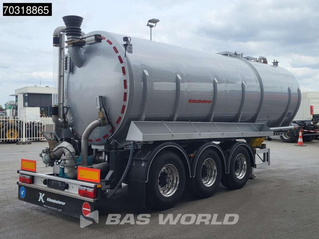 Kässbohrer STB 3 axles Gülle Waste Liftachse Foto 5