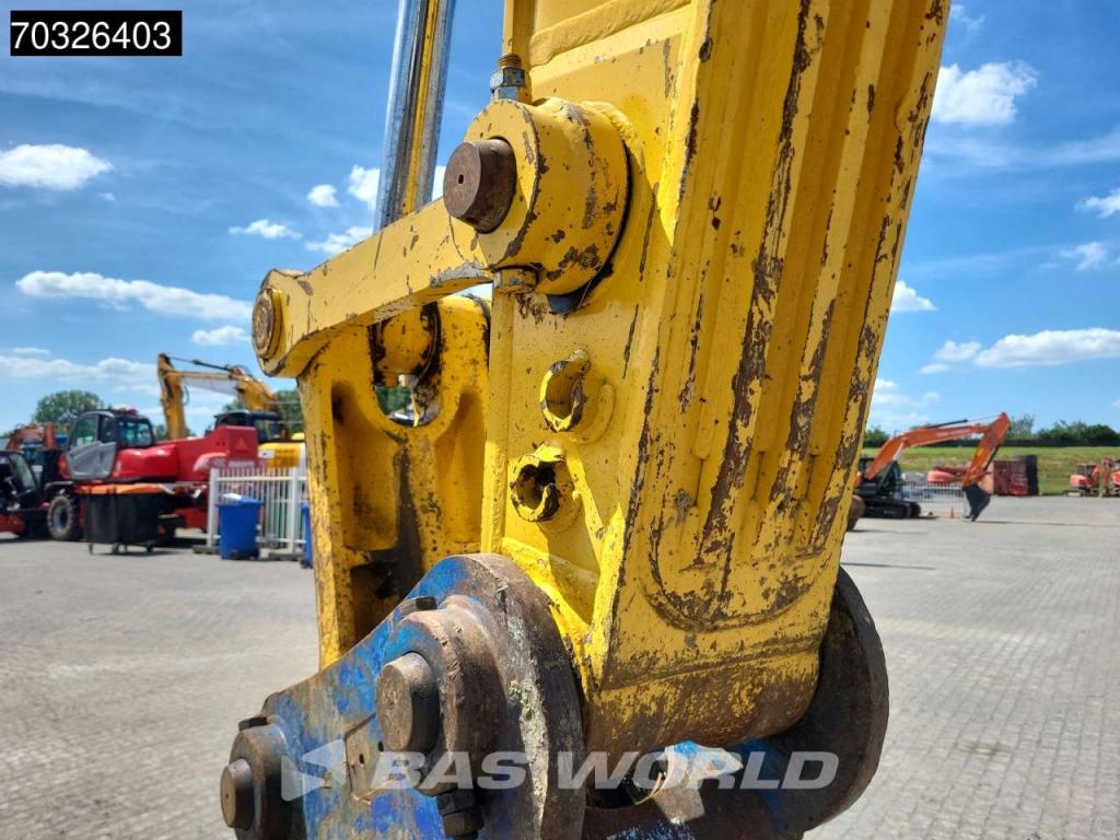 Komatsu PC210 LC-11 Foto 15