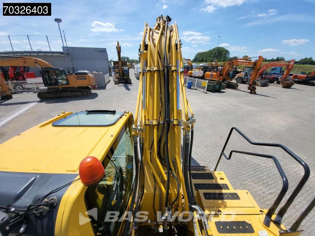 Komatsu PC210 LC-11 Foto 9