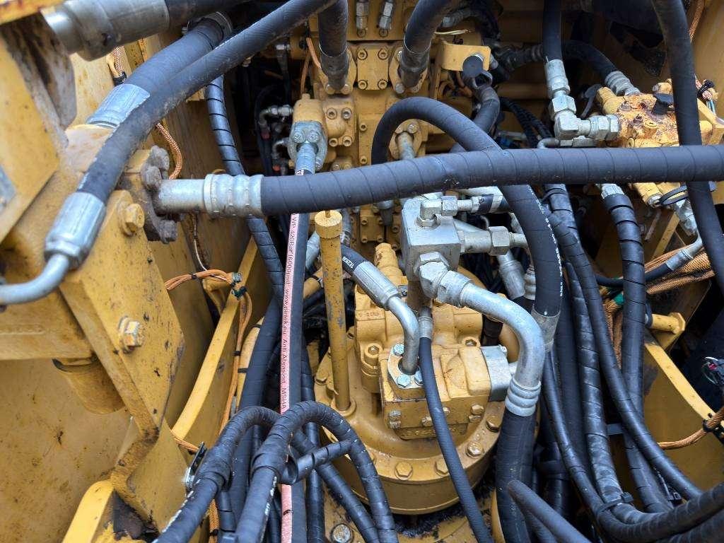 Caterpillar 320E L Foto 19