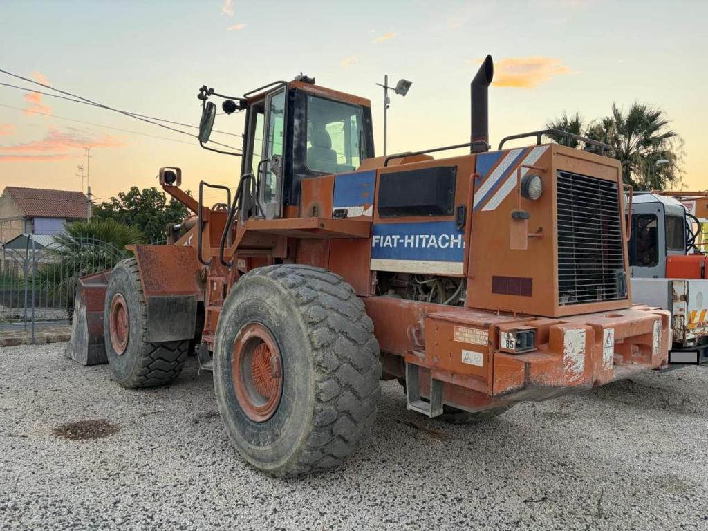 Fiat Hitachi FR 220.2 Foto 2