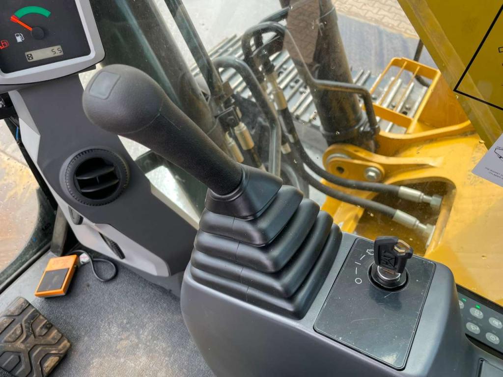 Caterpillar 320D3 GC Foto 23