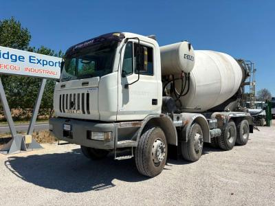 Astra HD7 84.45 4 assi 8x4 Foto 1