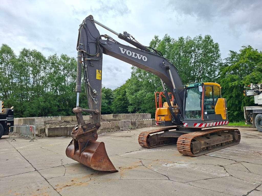 Volvo ECR 235 EL (+3 Buckets) Foto 2