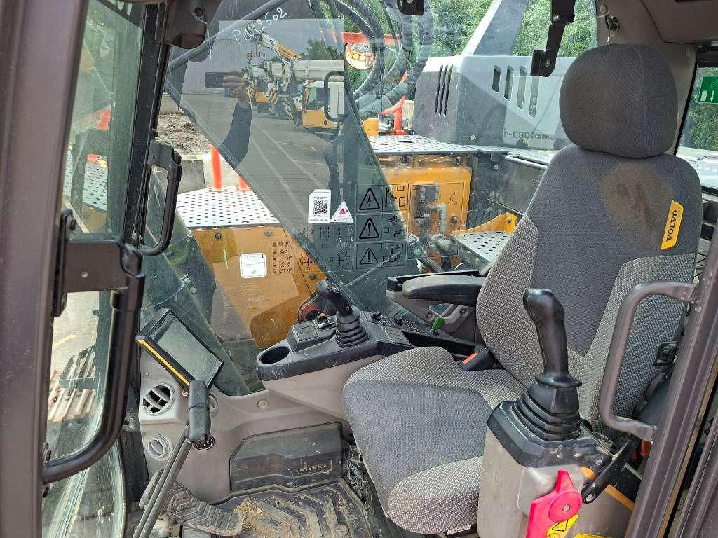 Volvo ECR 235 EL (+3 Buckets) Foto 8