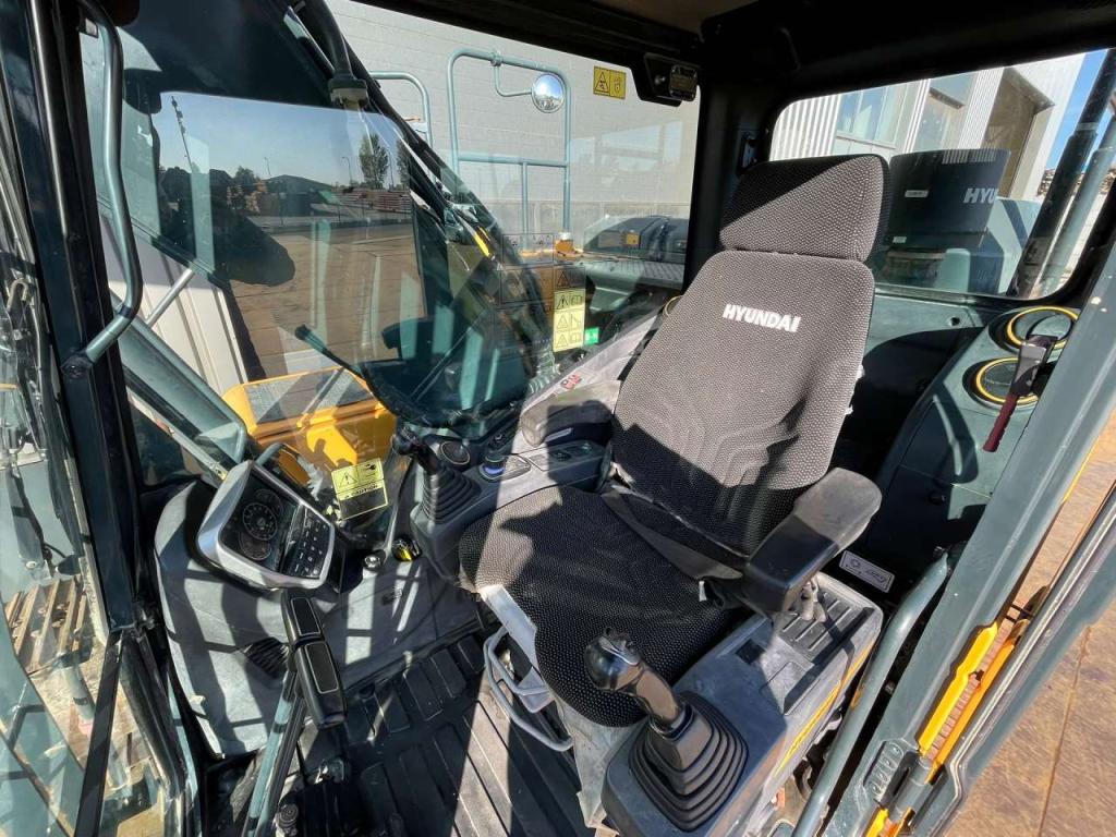 Hyundai HX220AL Foto 19