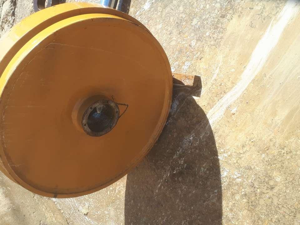 Rueda guía para Caterpillar D8H Foto 2