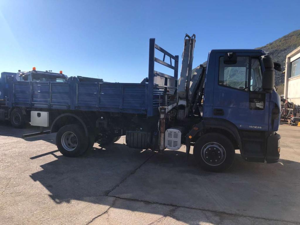 Iveco EUROCARGO 150E25P Foto 14