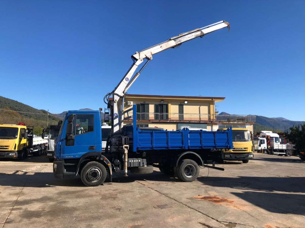 Iveco EUROCARGO 150E25P Foto 6
