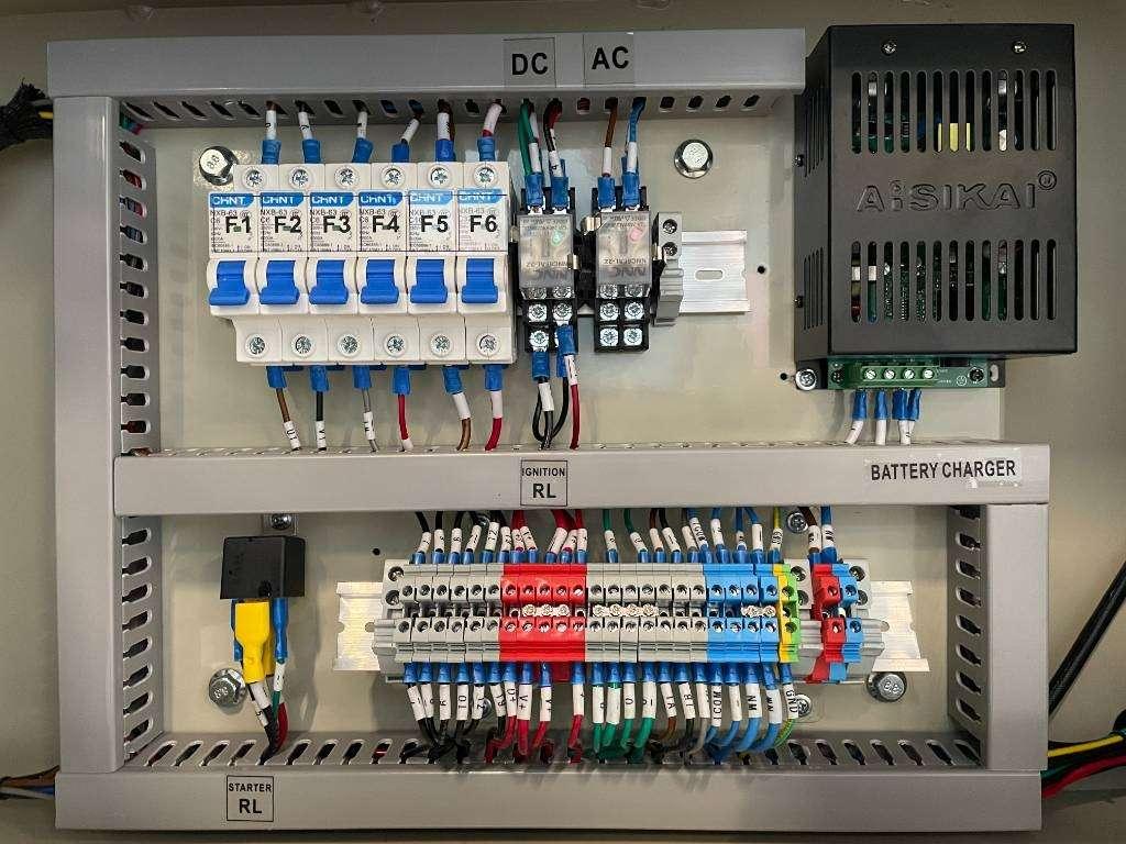 Cummins 4BTA3.9-G11 - 88 kVA Generator - DPX-19834 Foto 20
