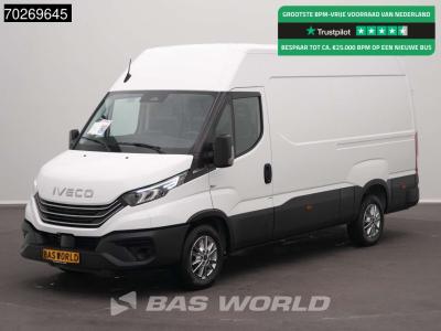 Iveco Daily 35S21 BPM VRIJ! 210PK 3.0L Automaat L2H2 Trekhaak Tacho ACC LED CarPlay Velgen Camera 12m3 Ai vendida por BAS World B.V.