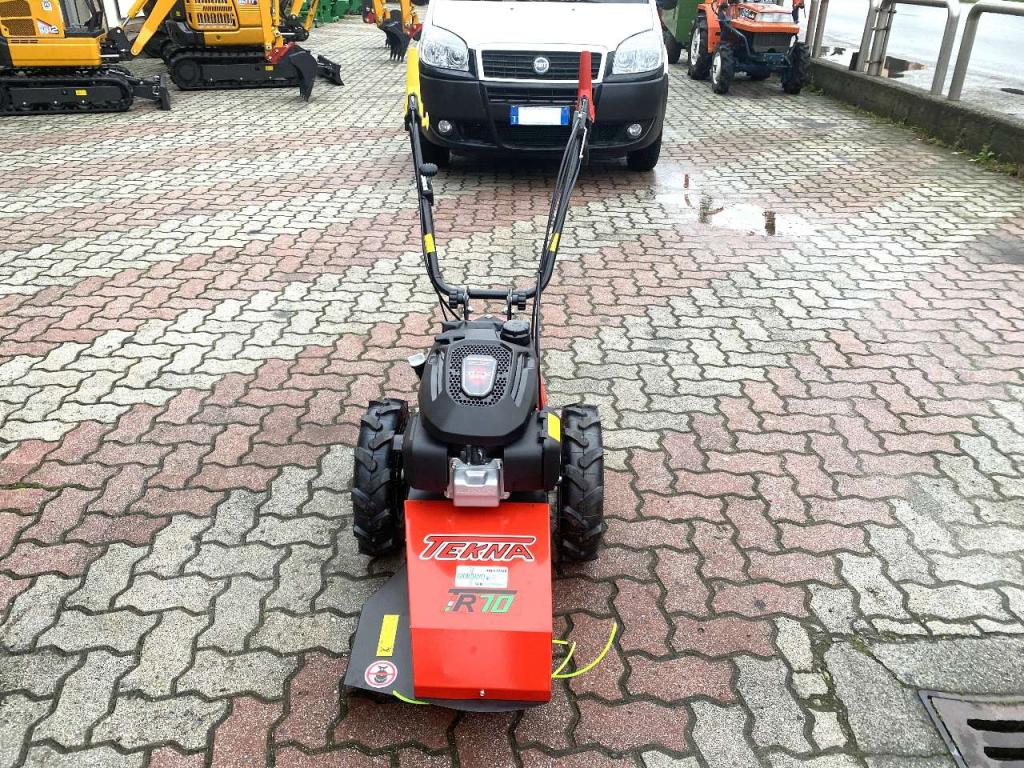 Tekna TR 70 HONDA - TESTINA 6 FILI - RUOTE MOTRICI PNEUMATICHE Foto 7