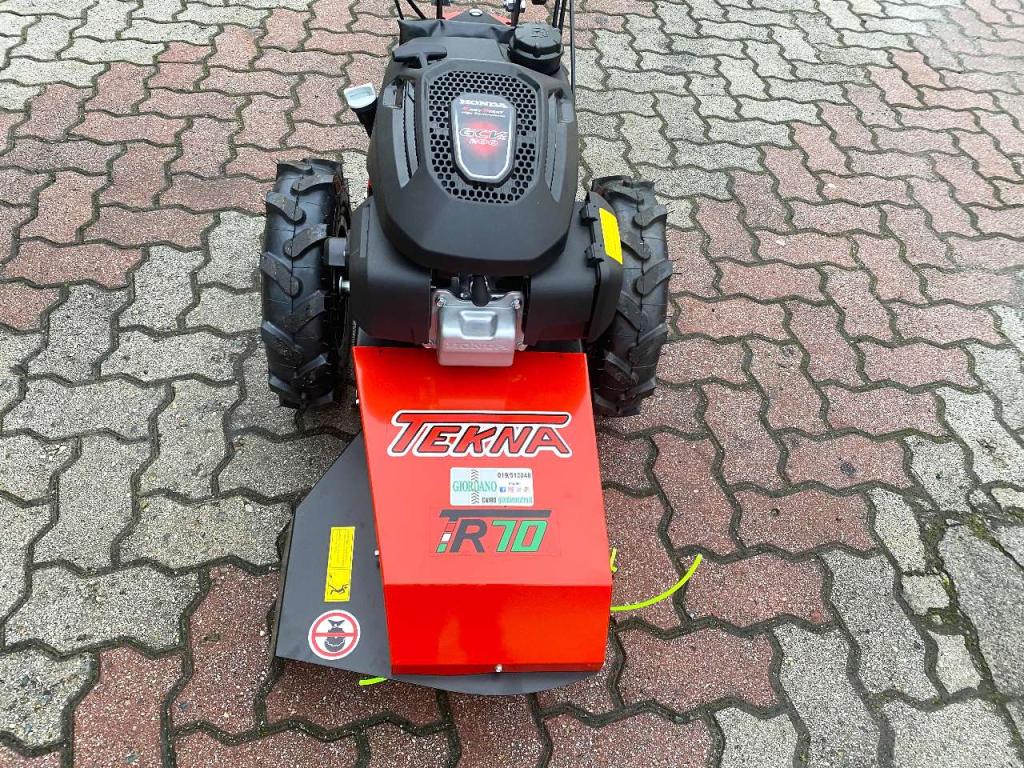 Tekna TR 70 HONDA - TESTINA 6 FILI - RUOTE MOTRICI PNEUMATICHE Foto 9