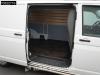 Volkswagen Transporter 110pk L2H1 Airco Parkeersensoren Euro6 L2 A/C Foto 11 thumbnail