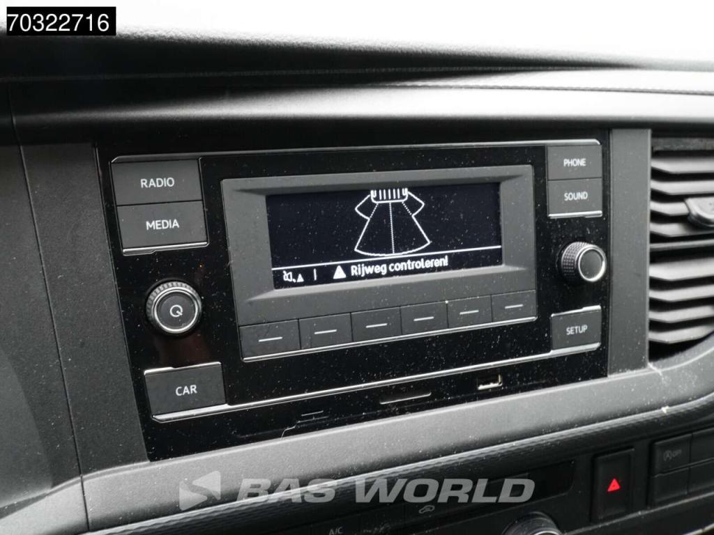 Volkswagen Transporter 110pk L2H1 Airco Parkeersensoren Euro6 L2 A/C Foto 16