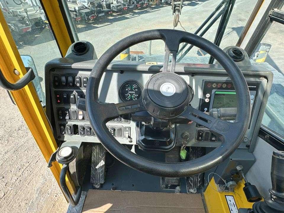 Grove RT530E-2 4X4X4 Foto 21