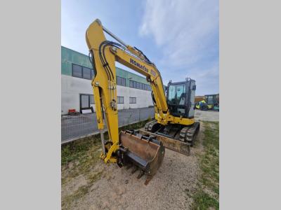 Komatsu PC55MR-5E0 vendida por Varini Srl
