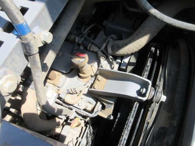 Hitachi ZX135 US-6 Foto 18