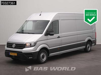 Volkswagen Crafter 140pk Automaat L4H3 Airco Cruise Navi CarPlay PDC L3H2 L3 L4 A/C Towbar Cruise control vendida por BAS World B.V.