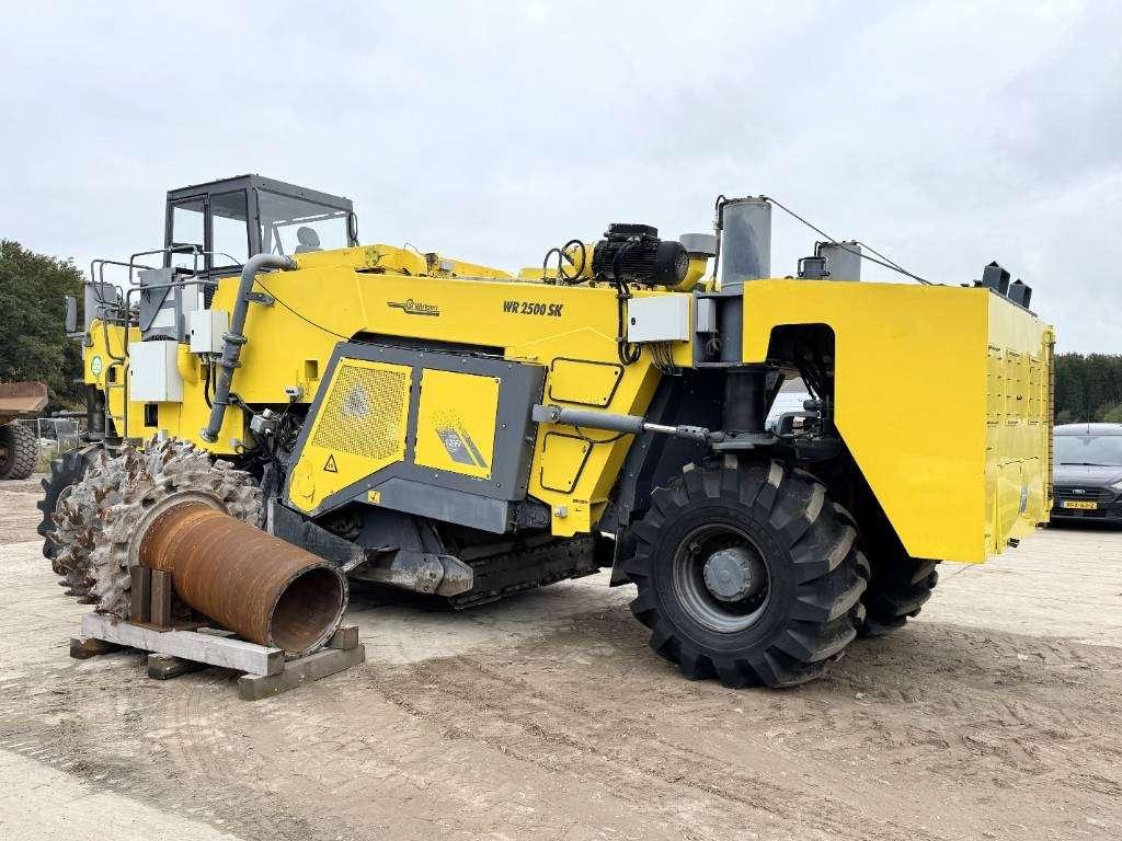 Wirtgen WR2500SK - Dutch Machine / Extra Miller and Tires Foto 3