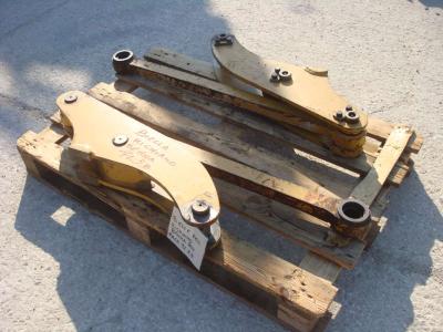 Biela y soportes de cierre de cuchara para Fiat Allis FL5B vendida por OLM 90 Srl
