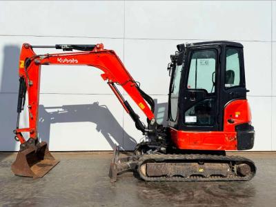 Kubota KX037-4 - Hammer Lines / Quick Coupler vendida por Boss Machinery