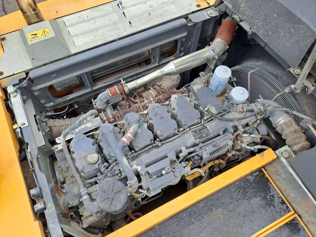 Liebherr R946LC Foto 20