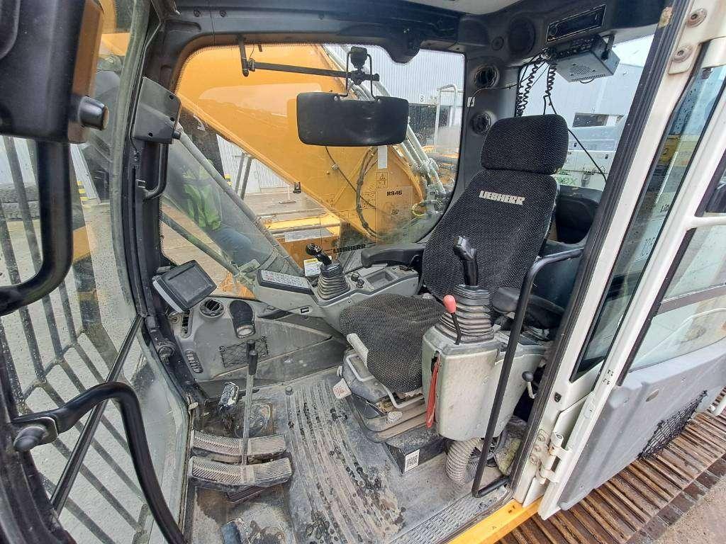 Liebherr R946LC Foto 22
