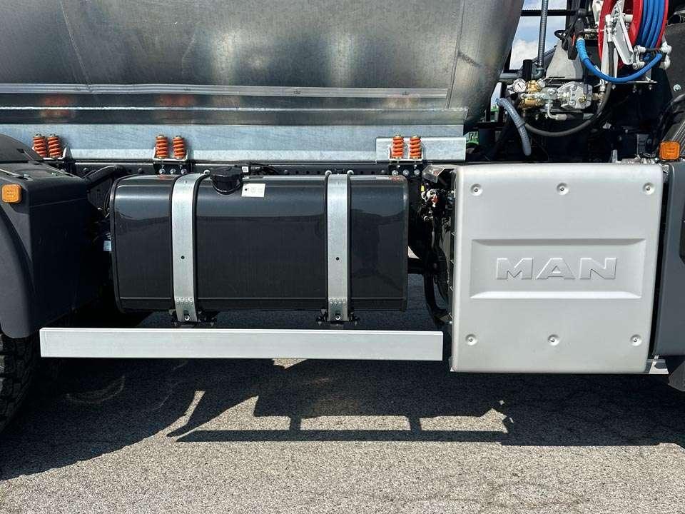 Man TGS 33.520 6X6 Foto 11