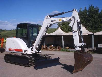 Bobcat 337 vendida por Valle Dorata Macchine