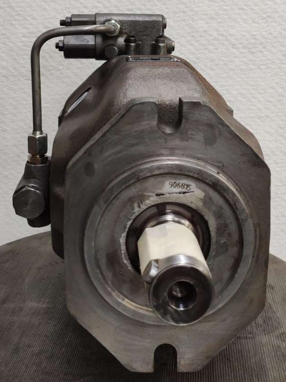 Bosch Rexroth A10VSO100DFLR / 31R-PPA12N00 Foto 4