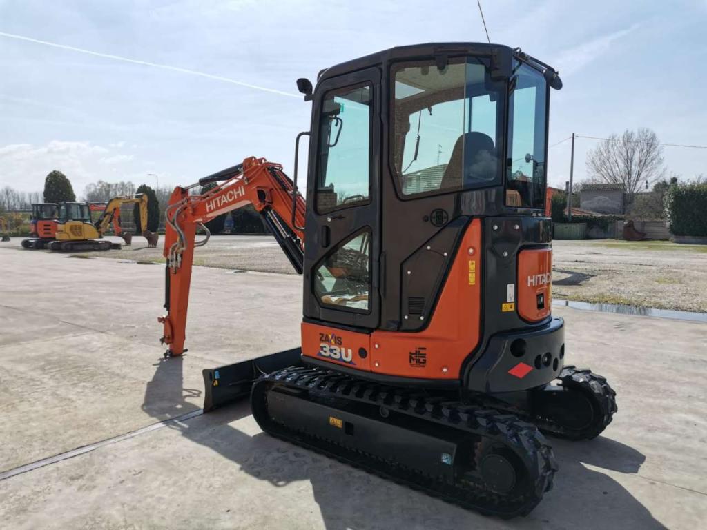 Hitachi ZX 33U-6 CLR Foto 3