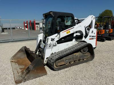 Bobcat T770 vendida por MEK Srl